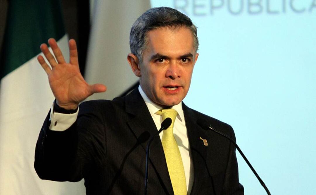 Insistió en que la corrupción fue un factor que intervino en la fuga del capo, pues el penal de máxima seguridad del Altiplano, fue construido con estándares internacionales   Foto: Archivo/EL UNIVERSAL