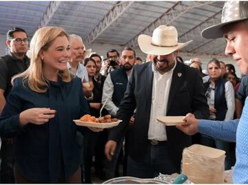 Maru Campos reitera su apoyo a campesinos chihuahuenses; ofrece "sacar adelante al campo"