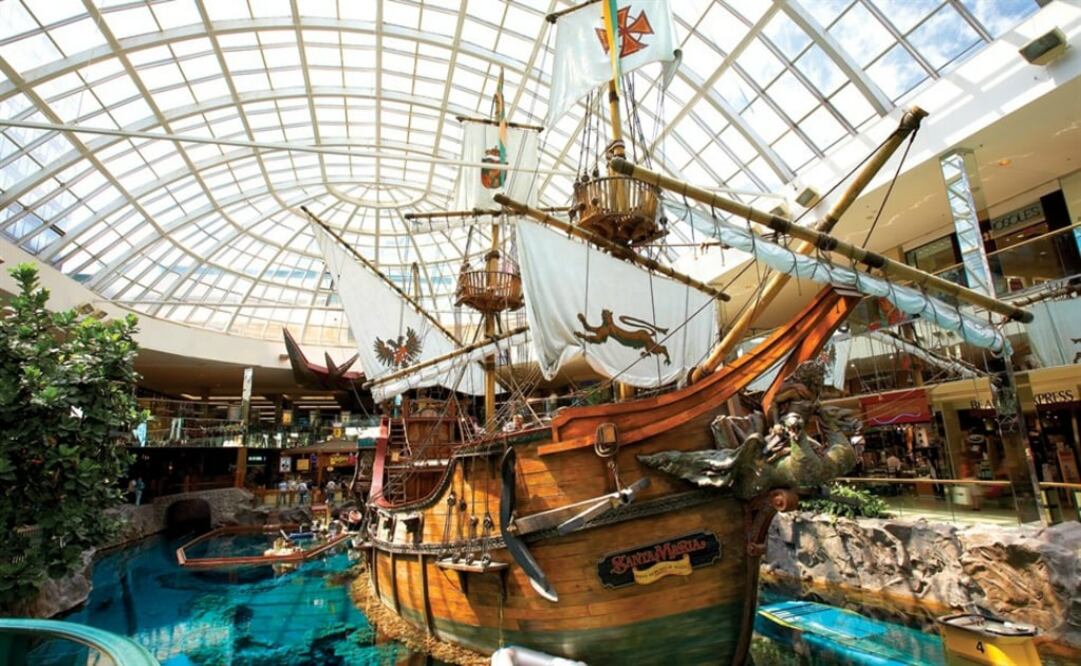 West Edmonton Mall, Canadá. El centro comercial más grande de Canadá y es muy famoso por contar con el mayor parque acuático bajo techo. (Foto: Cortesía West Edmonton Mal)