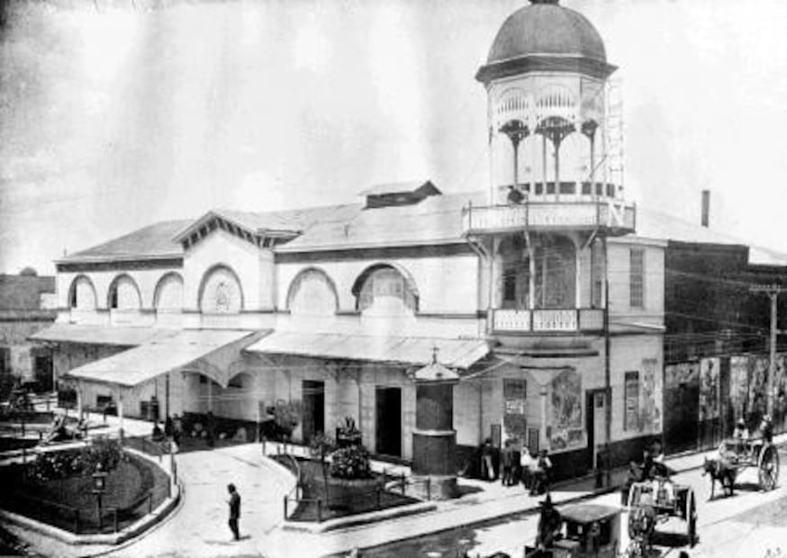 Teatro Blanquita: de catedral del espectáculo a hogar de indigentes