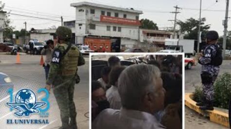 Reciben a AMLO con exigencia de justicia en Minatitlán