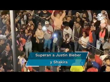 Grupo Firme quita trono a "El Rey", Vicente Fernández, reune casi 280 mil asistentes en el Zócalo