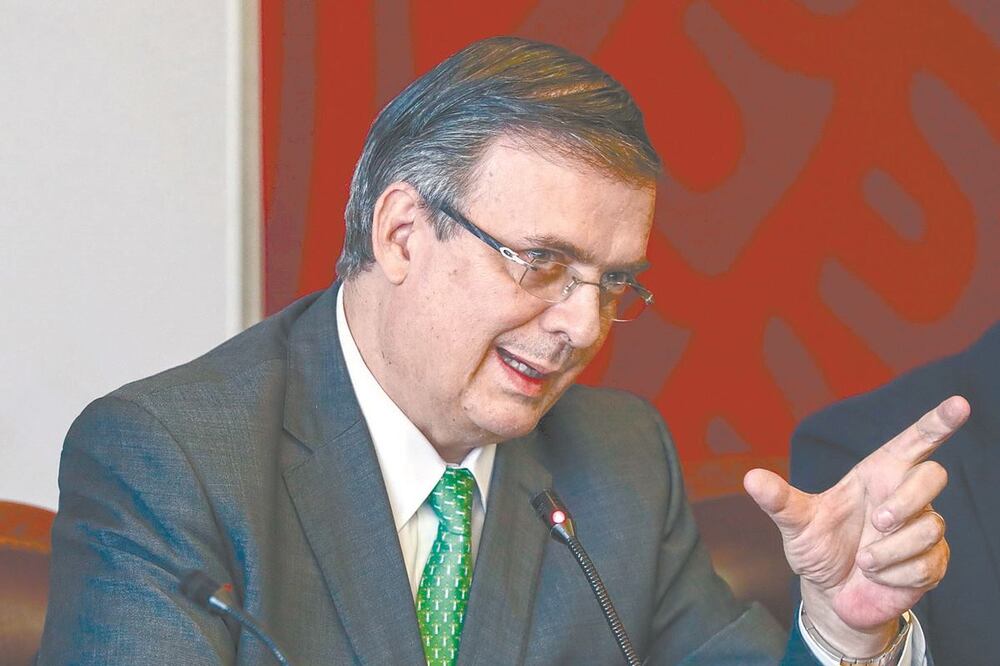 Ebrard y la grilla