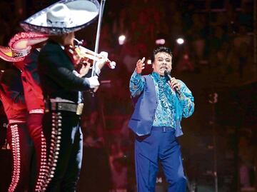 Descubren a un “hijo secreto” de Juan Gabriel, de 26 años