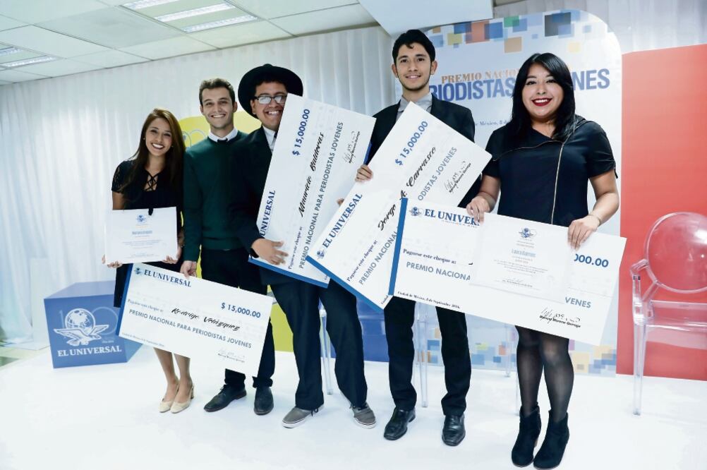 Los ganadores del concurso Premio Nacional para Jóvenes Periodistas, convocado por EL UNIVERSAL (IVÁN STEPHENS. EL UNIVERSAL)