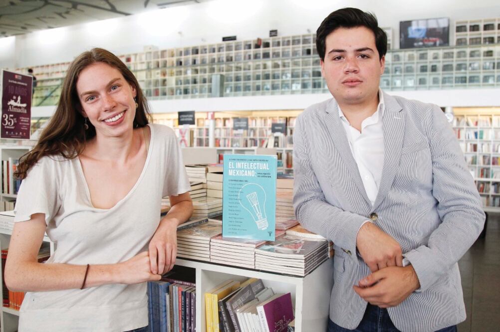 Ana Sofía Rodríguez y Luciano Concheiro escribieron el libro “El intelectual mexicano: una especie en extinción” (ARIEL OJEDA. EL UNIVERSAL)