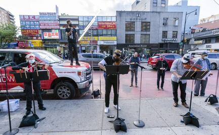 Pandemia obliga a la Filarmónica de Nueva York a tocar en las calles