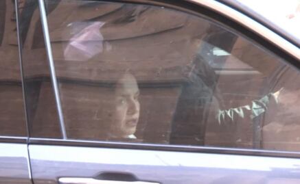 Grecia Quiroz, viuda de Carlos Manzo, se reúne con Sheinbaum en Palacio Nacional; sale sin declarar