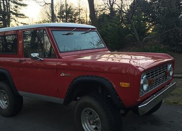 Ford podría revivir su modelo Bronco de los sesentas