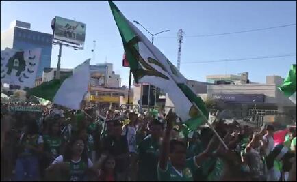 Afición de León hace caravana para llegar al estadio