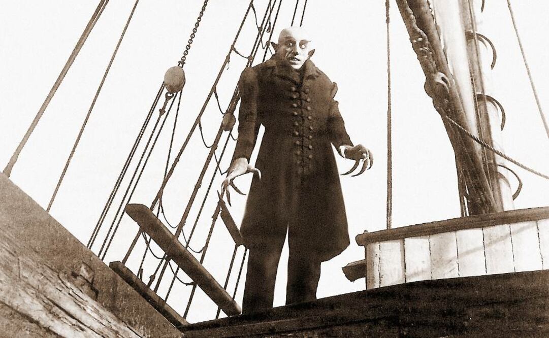 El ladrón o ladrones dejaron pocos daños superficiales en la tumba, y no estaba claro si habían elegido los restos de Murnau de forma deliberada. FOTO:Archivo