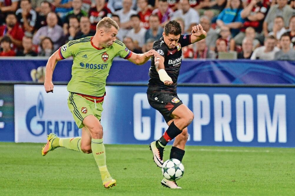 Javier Hernández jugó poco y no pesó en el encuentro (XINHUA)