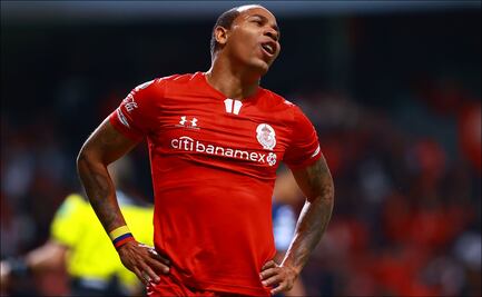 Jugador de Toluca realiza fiesta pese a haber contagiados en el club