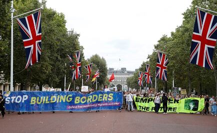Miles de británicos se movilizan contra el "golpe de Estado" de Boris Johnson