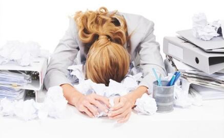 ¿Te abruman tus deudas? Tal vez tengas estrés financiero; expertos te dan algunas claves para que lo combatas