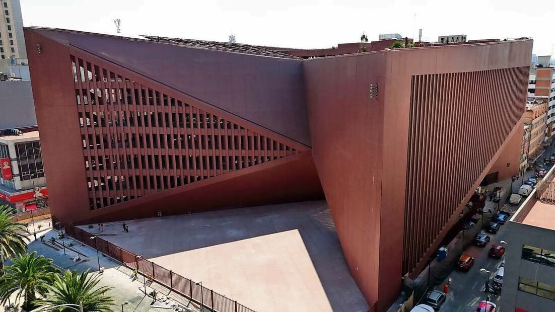 Aunque la atención es ágil, las condiciones no son óptimas en el edificio que costó más de 2 mil millones de pesos. Foto: Paola Reyes / EL UNIVERSAL