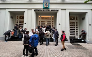 Justicia de Argentina allana dese de la AFA y clubes de fútbol