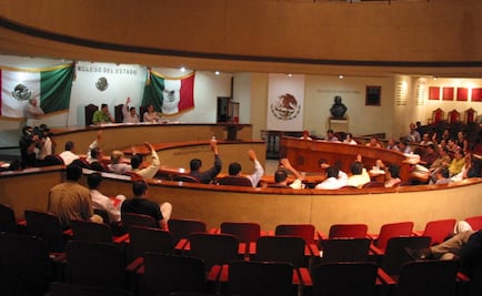 Organizan artículos tras desorden en constitución de Colima