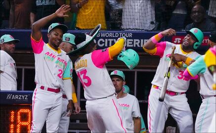 En un show de cuadrangulares, Padres se lleva el primero de la serie en México ante Giants