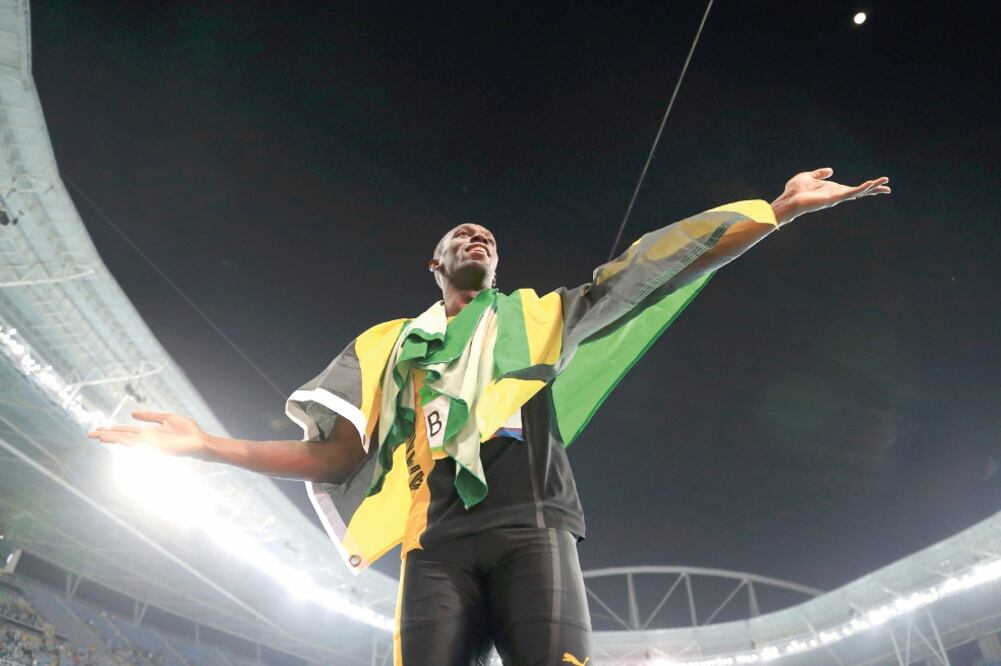 Usain Bolt puso fin a su carrera con la prueba de los 4 x 100m en el estadio Olímpico de Río de Janeiro con otra presea (DOMINIC EBENBICHLER. REUTERS)