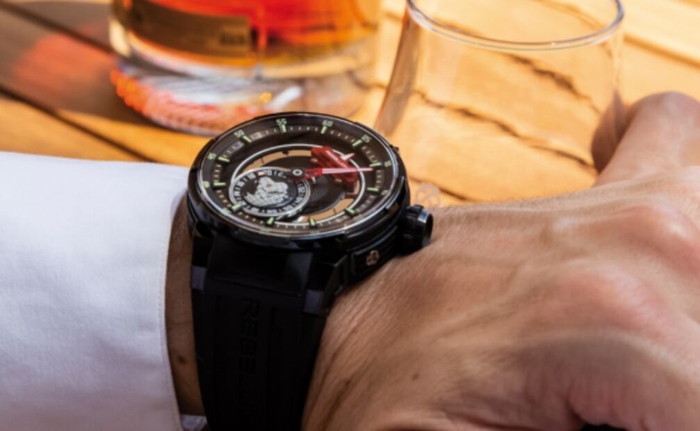 Un depredador en 'Rebellion'