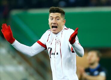 Representante de Lewandowski lo ofrece al Real Madrid