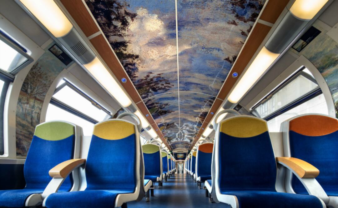 Vagón decorado con obras de arte de Monet. (Foto: Rail Europe)