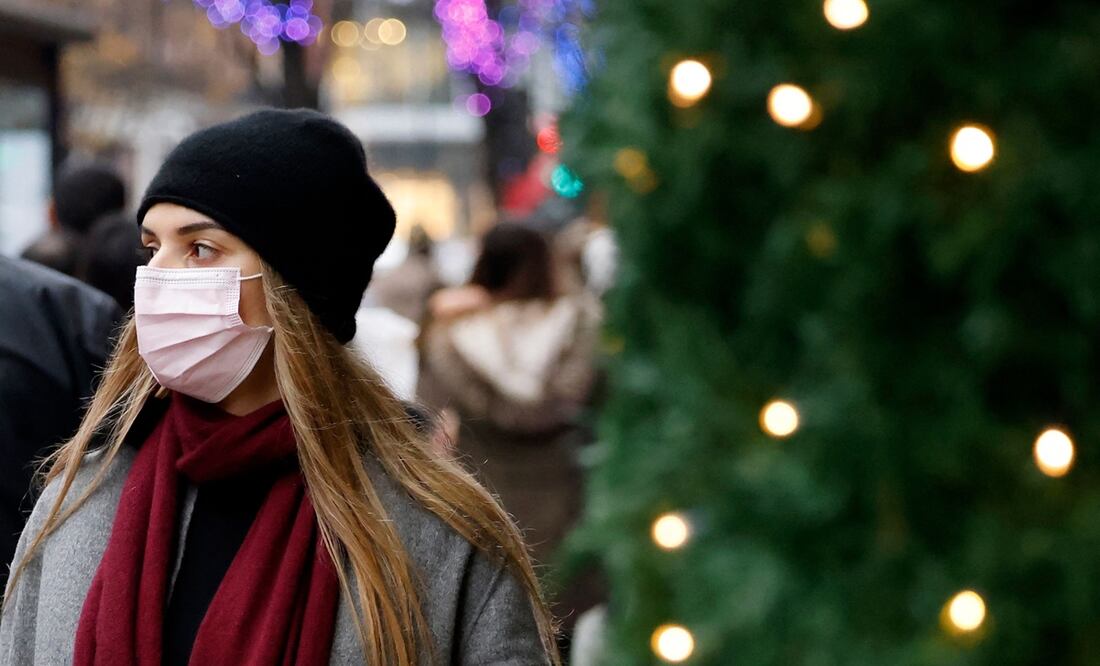 Pandemia de Covid-19 durante fiestas decembrinas. Foto: EFE