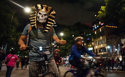 Regresa el Paseo Nocturno en bicicleta por Día de Muertos     