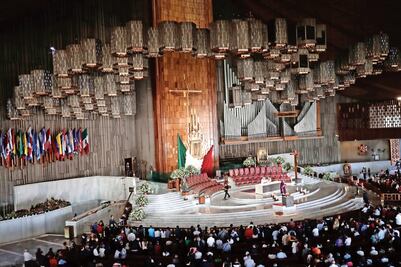 Políticos no tienen tabúes para expresar su fe