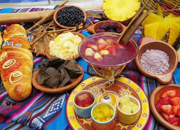 Conoce estas bebidas tradicionales de Quito, Ecuador