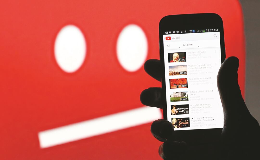 "Hemos implementado muchos cambios" en ambos aspectos, indicó Wojcicki sobre la polémica que saltó hace unos días a los medios