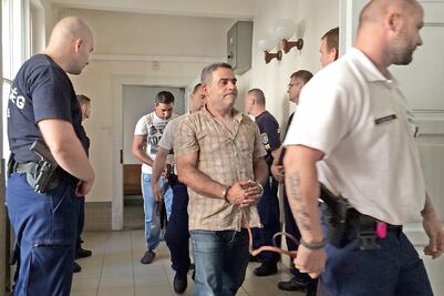 Hallan niños migrantes en estado crítico en Austria