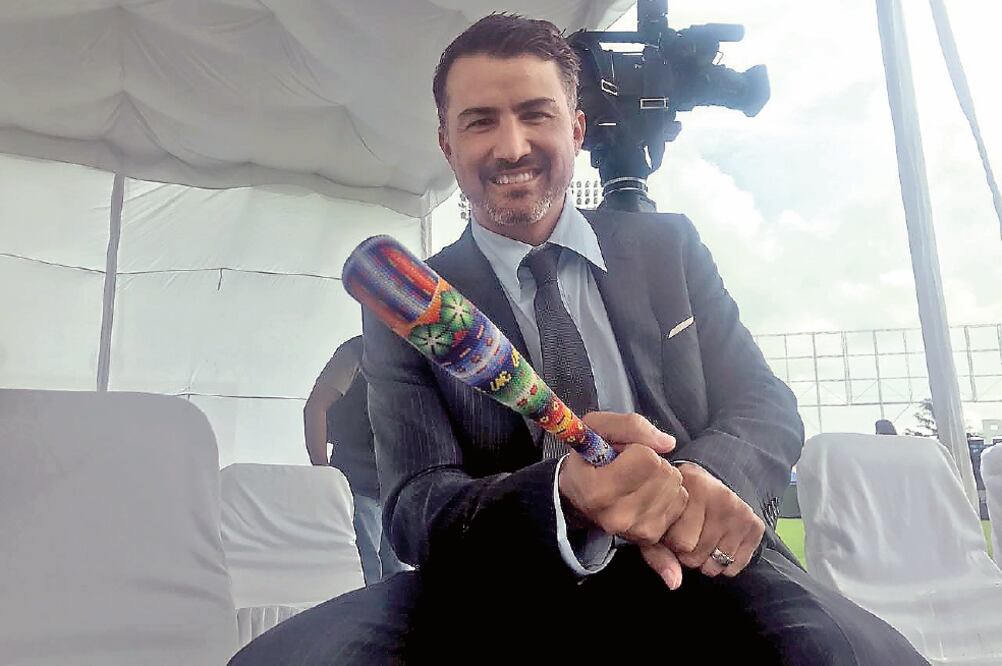 Édgar González busca a los mejores refuerzos para México. FOTO: ARIEL VELÁZQUEZ. EL UNIVERSAL