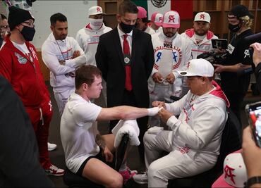 Eddy Reynoso explota contra críticos del 'Canelo': "Déjense de mam..."