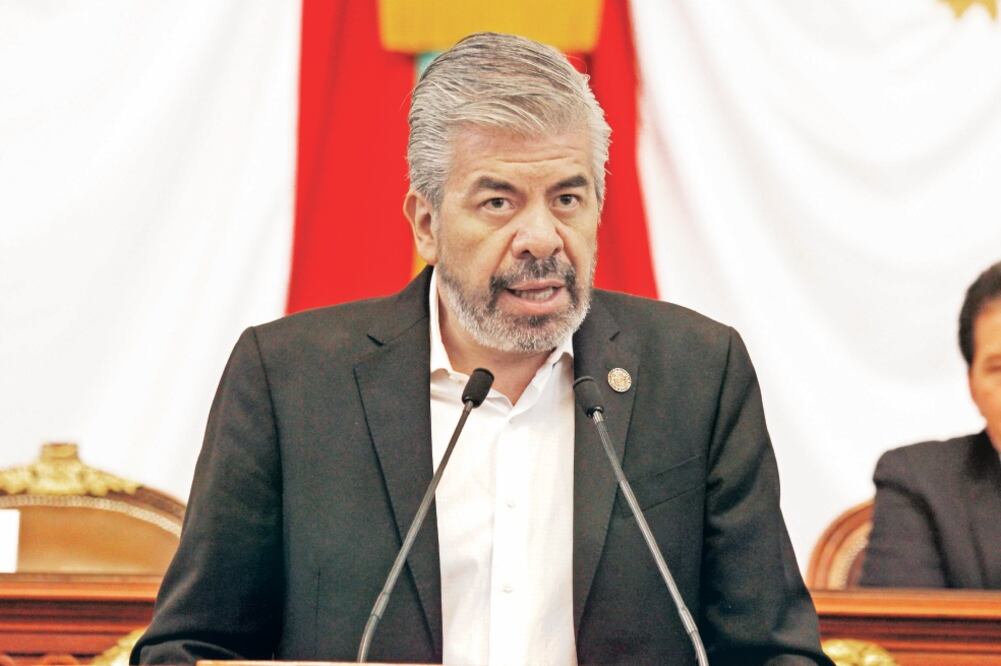 Raúl Flores, líder local del PRD, consideró que la repartición de diputacion es hecha por el Instituto Electoral de la Ciudad de México (IECM) es inequitativa (ARCHIVO EL UNIVERSAL)