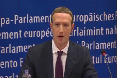 Mark Zukerberg se disculpa en el Parlamento Europeo