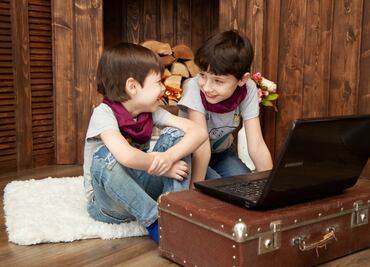 Los niños mexicanos están en las redes sociales y muchos padres no lo saben