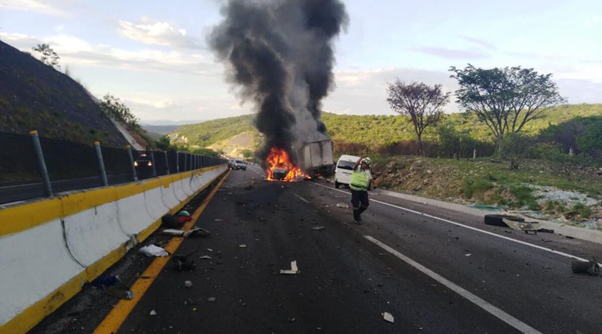 La autopista del Sol estuvo cerrad rumbo a Acapulco