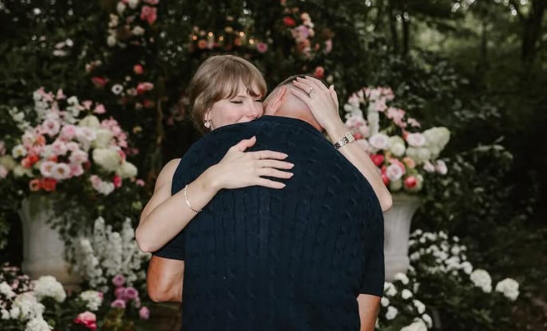 Taylor Swift y Travis Kelce se comprometen y viven romántico momento.
Foto: Instagram taylorswift