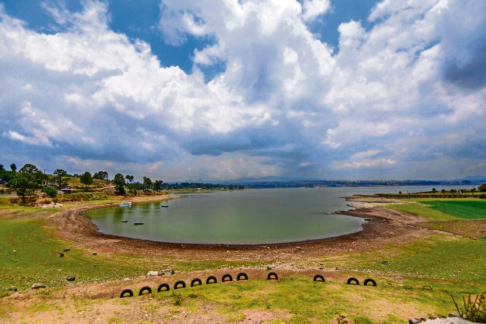 La presa Villa Victoria registra 25% de almacenamiento, Foto: Crisanta Espinosa Aguilar / Archivo Cuartoscuro