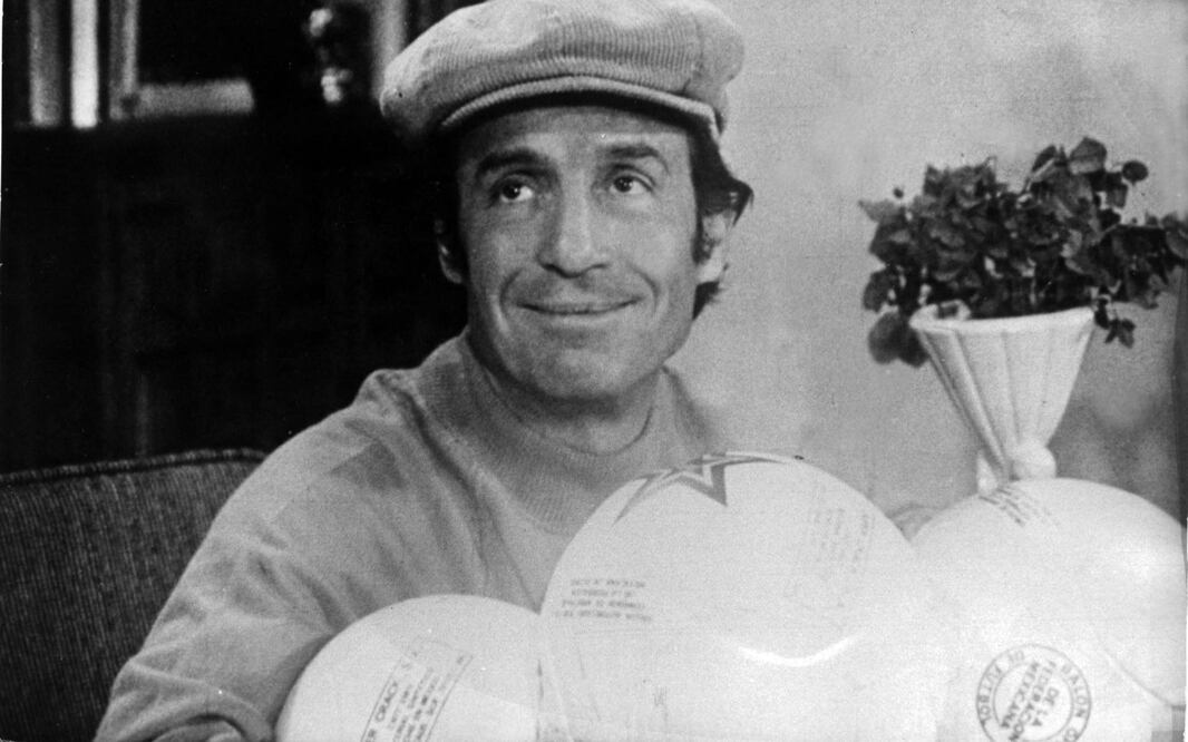 Pelicula " El Chanfle ", es un utilero del equipo de futbol América, personaje creado e interpretado por Roberto Gomez Bolaños " Chespirito " (ARCHIVO. EL UNIVERSAL)