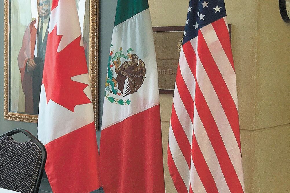 Revisión. De ratificarse el T-MEC, ya no se mezclaría el tema migratorio y comercial, considera la Concanaco. Foto/ARCHIVO EL UNIVERSAL