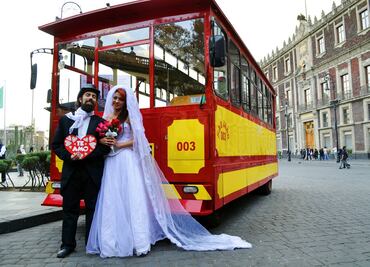 Cásate a bordo del tranvía y recorre CDMX por sus históricas cantinas