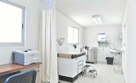 Aguascalientes brinda atención médica gratuita en 85 ISEA; 12 operan las 24 horas
