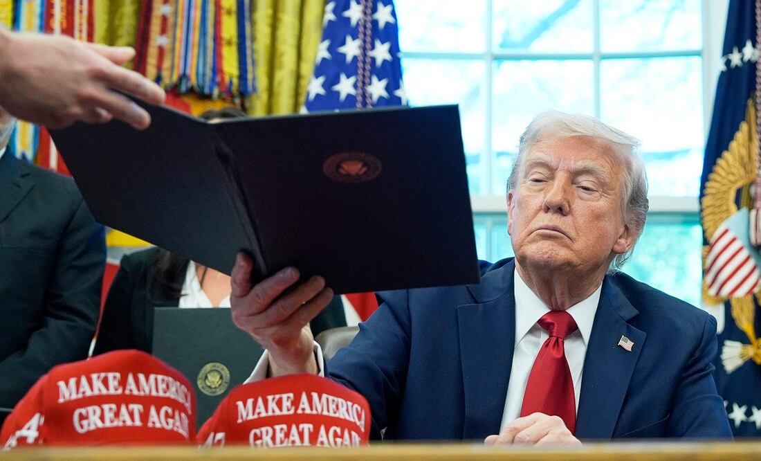 El documento acusa que ninguno de estos medios presenta “un retrato equitativo, preciso o imparcial de los eventos actuales a los ciudadanos contribuyentes”. Foto: AP/Archivo