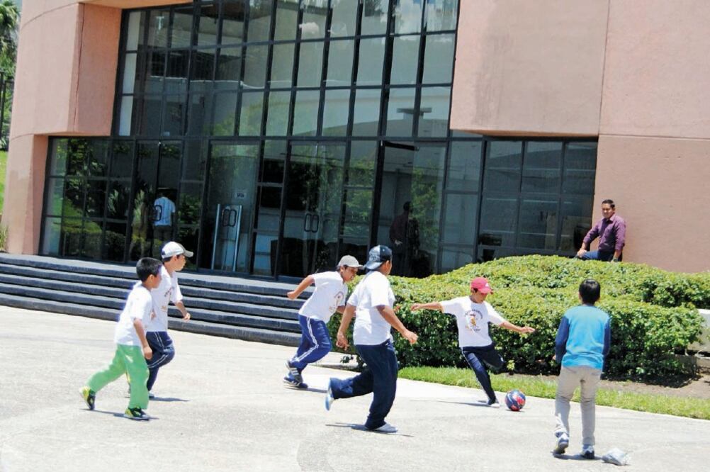 xpertos señalan que aproximadamente 30% de la población mundial no hace ejercicio. Destacan la importancia de prevenir la obesidad y el sobrepeso en los niños, impulsando actividades deportivas en las escuelas (ARCHIVO EL UNIVERSAL)