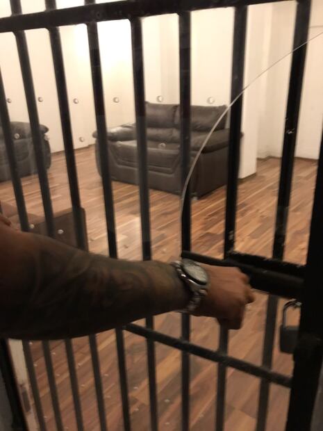 "Con sillones, pantallas de plasma y desayunador", habilitan Torito VIP en Tlalnepantla