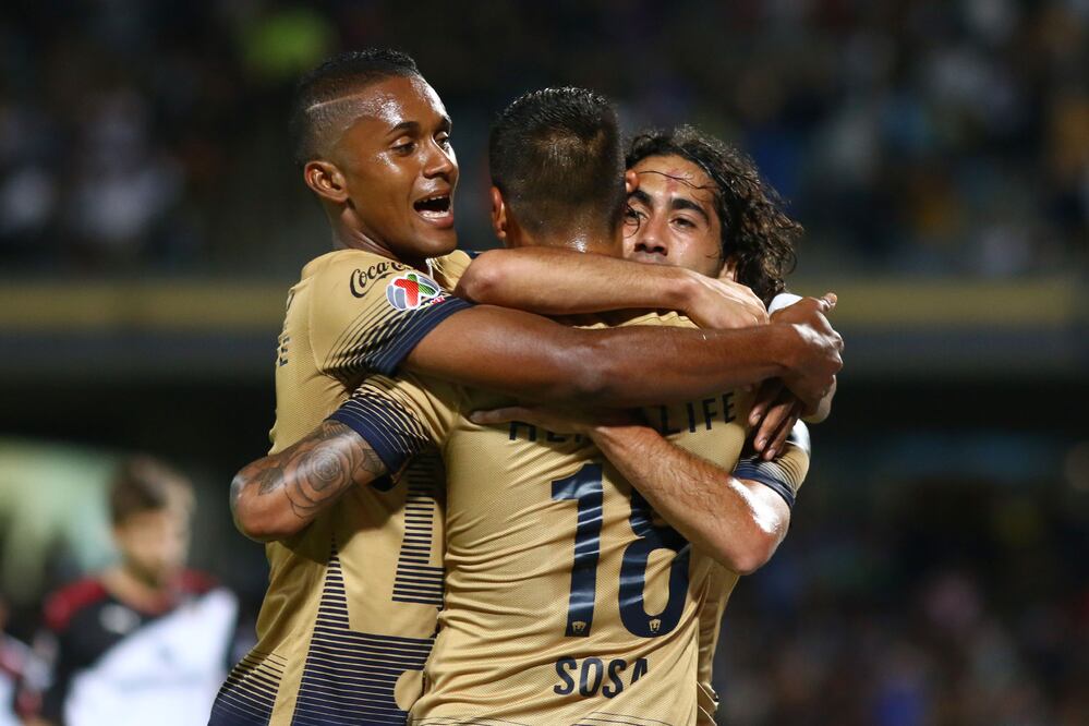 Pumas golea en casa a los Rojinegros