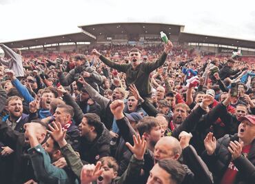 No quieren a hooligans en el Mundial 2026; autoridades británicas buscan evitar que causen destrozos en Norteamérica